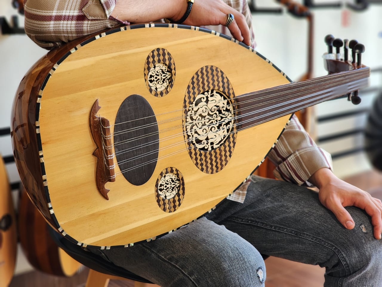 Classic Oud - Traditional Oud