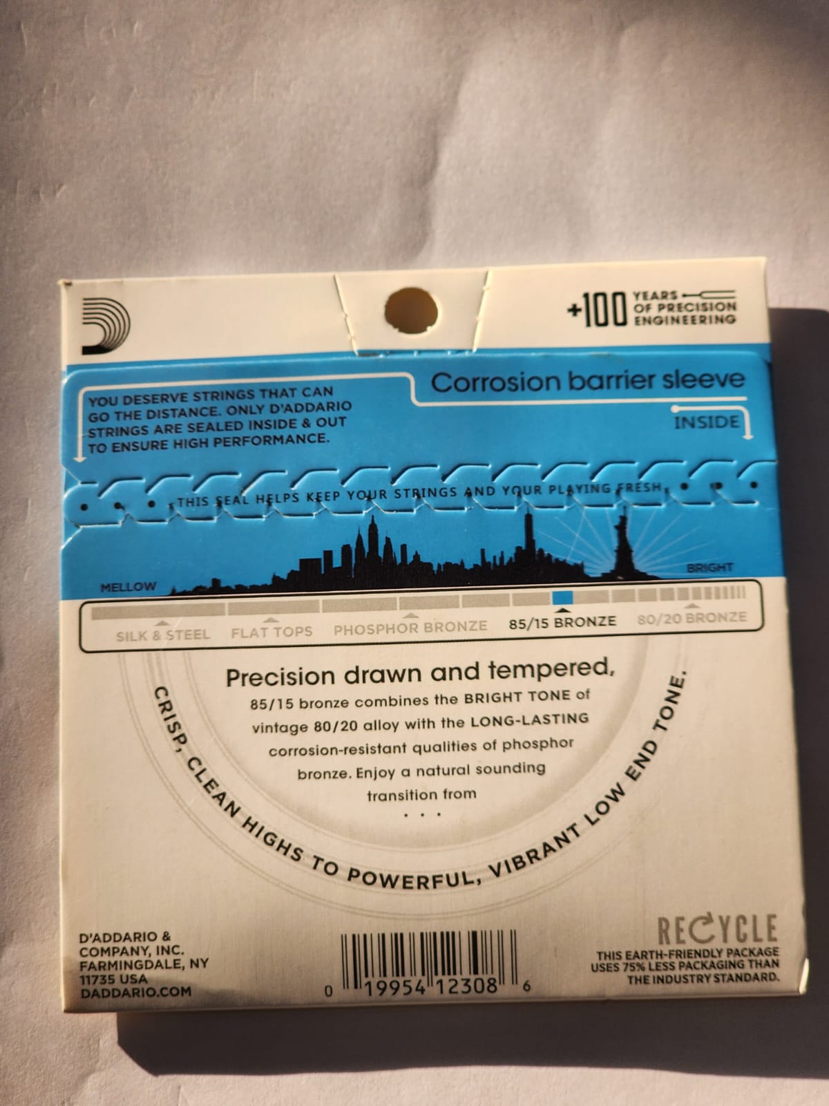 D’Addario 85/15 Bronze Acoustic Guitar Strings, Light Gauge