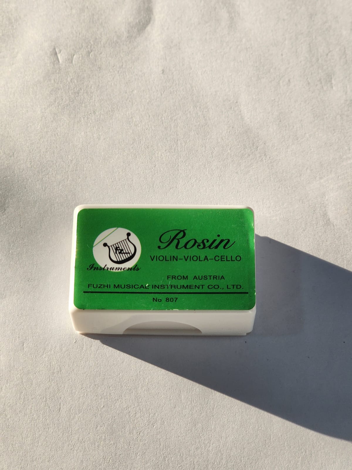 Rosin for Violin, Viola, and Cello - No. 807 / 897