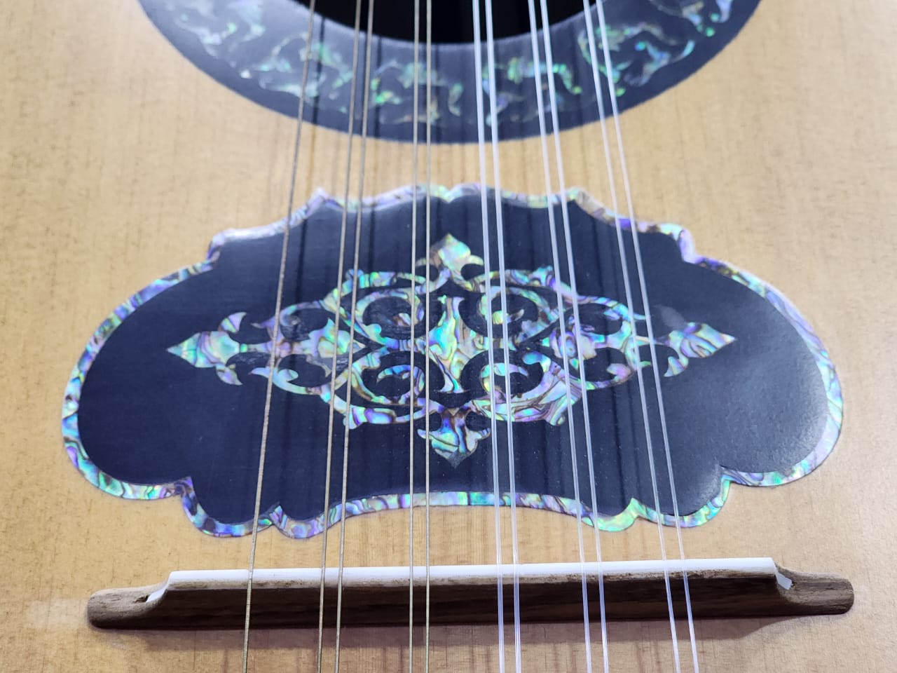 Kaalosh - Signature Oud