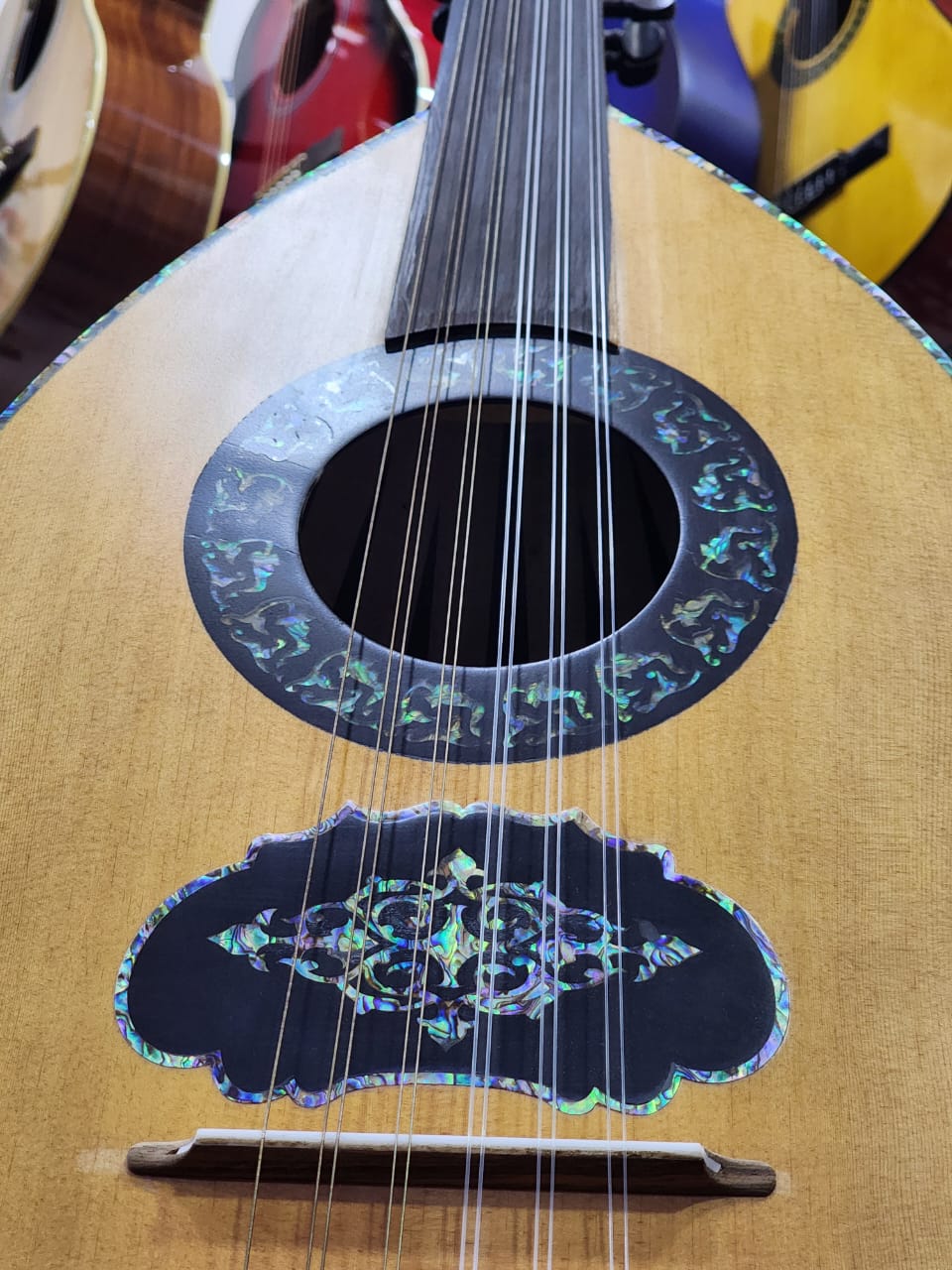 Kaalosh - Signature Oud
